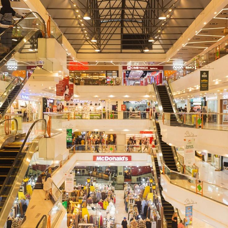 Dining out as an expat family in Italy